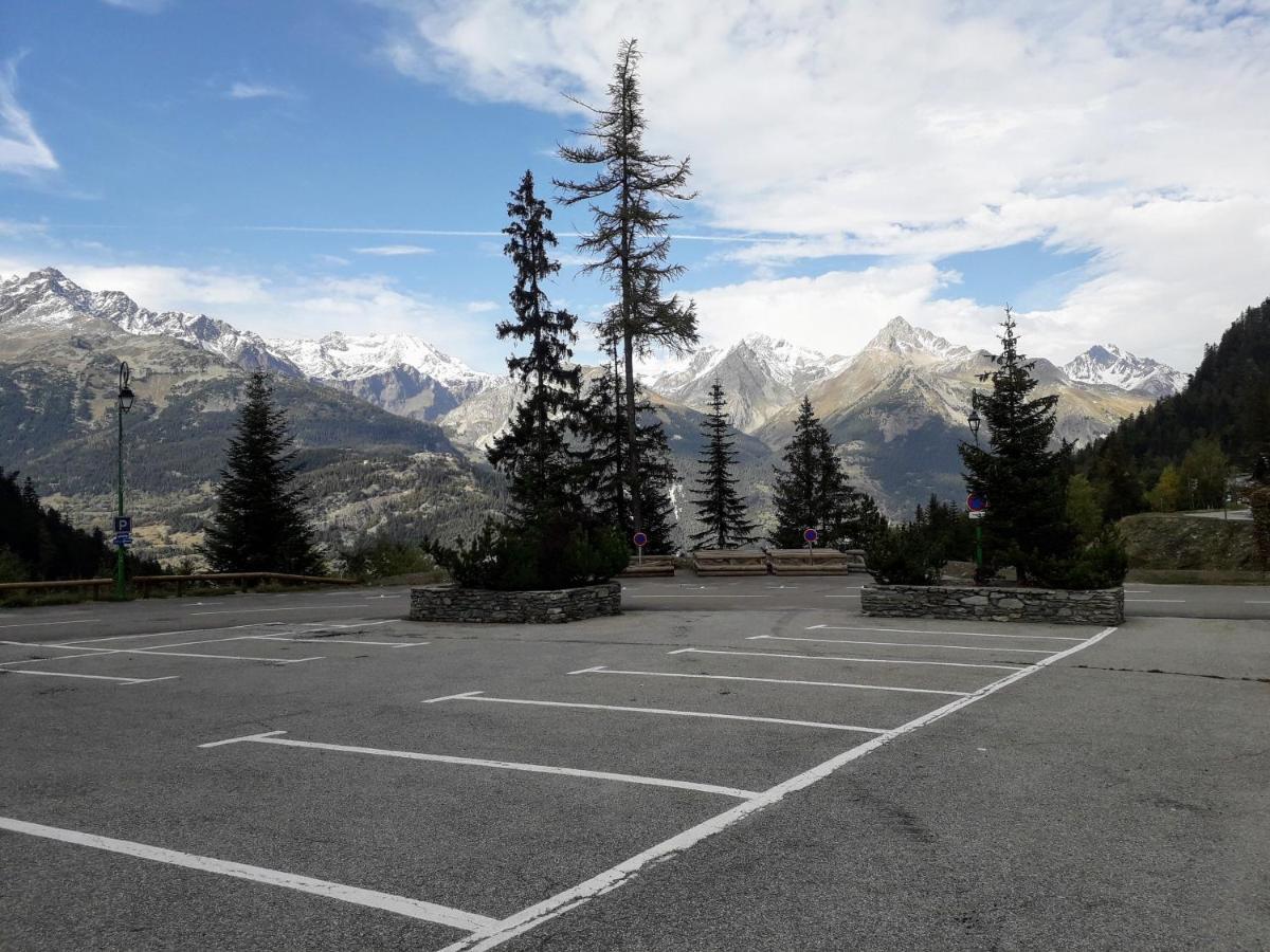 Magnifique Studio Au Pied Du Telecabine D'Arrondaz Et Des Pistes De Ski Modane Ngoại thất bức ảnh