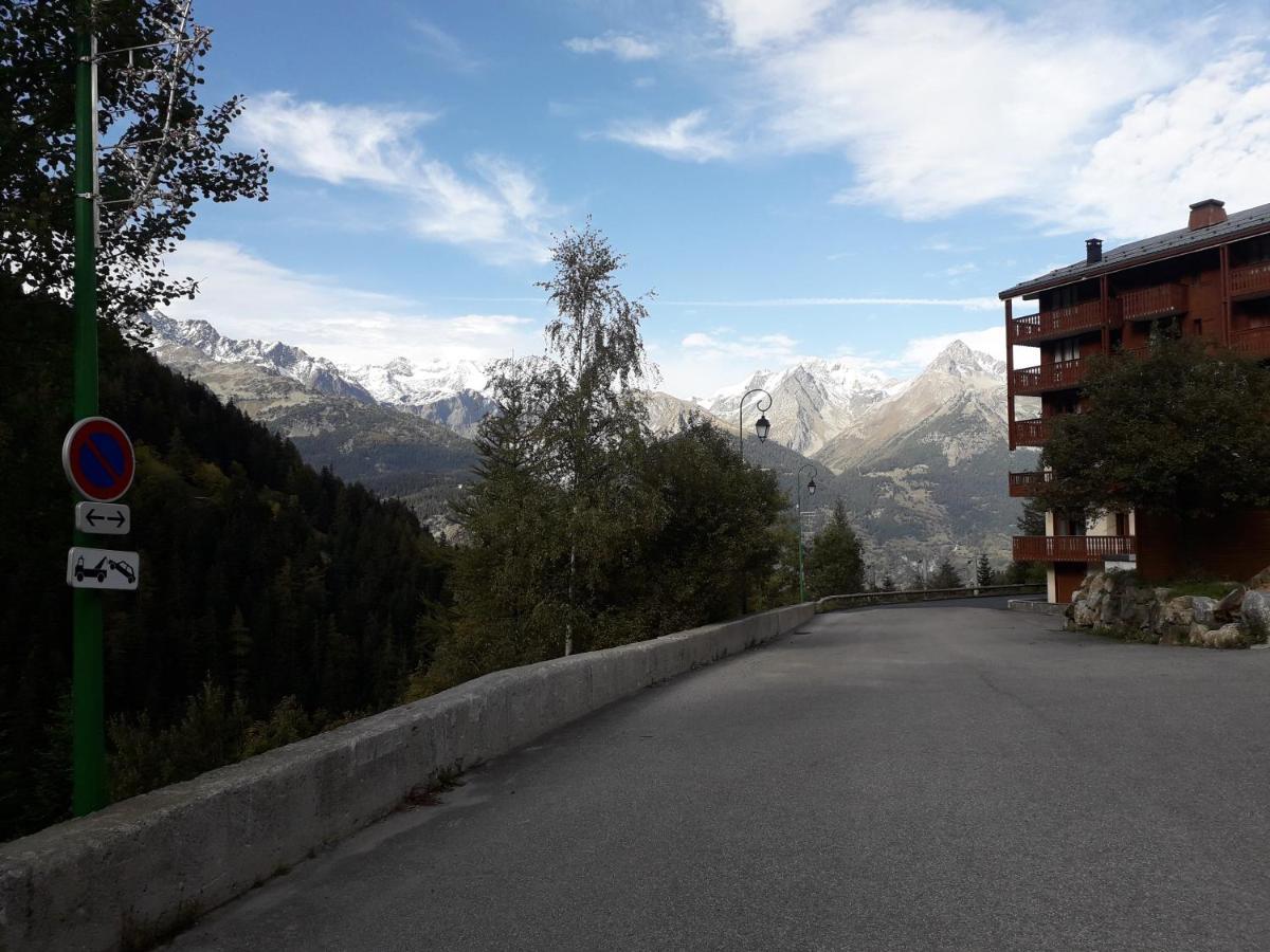 Magnifique Studio Au Pied Du Telecabine D'Arrondaz Et Des Pistes De Ski Modane Ngoại thất bức ảnh